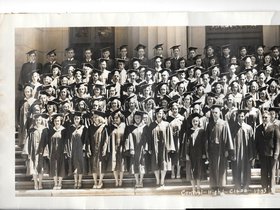 1943 Central High Group pic, Mom at left.jpg